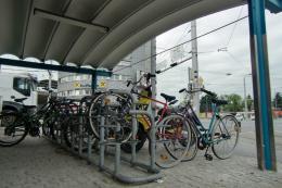 Bicycle parking facilities close to the entrance